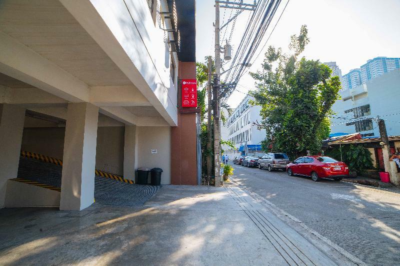 ホテル レッドドアーズ プラス ニア キャピトル コモンズ Pasig City エクステリア 写真