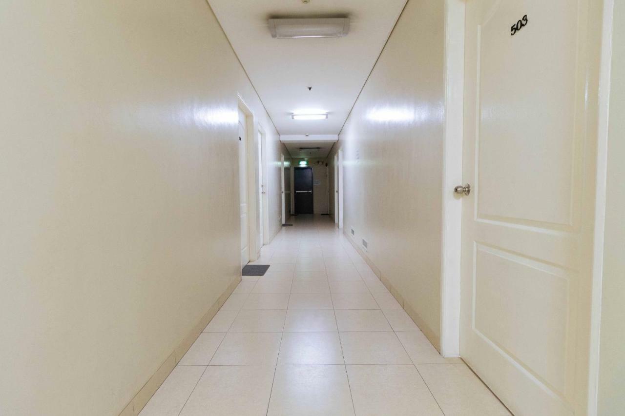 ホテル レッドドアーズ プラス ニア キャピトル コモンズ Pasig City エクステリア 写真